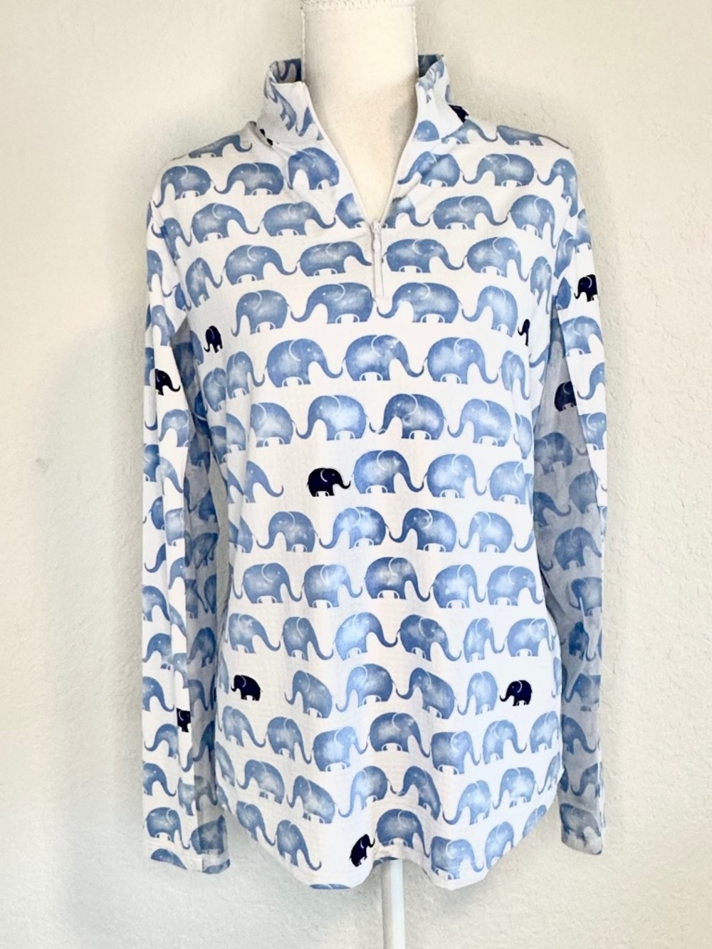 IBKUL Velma Elephant Print Golf Top, Size L